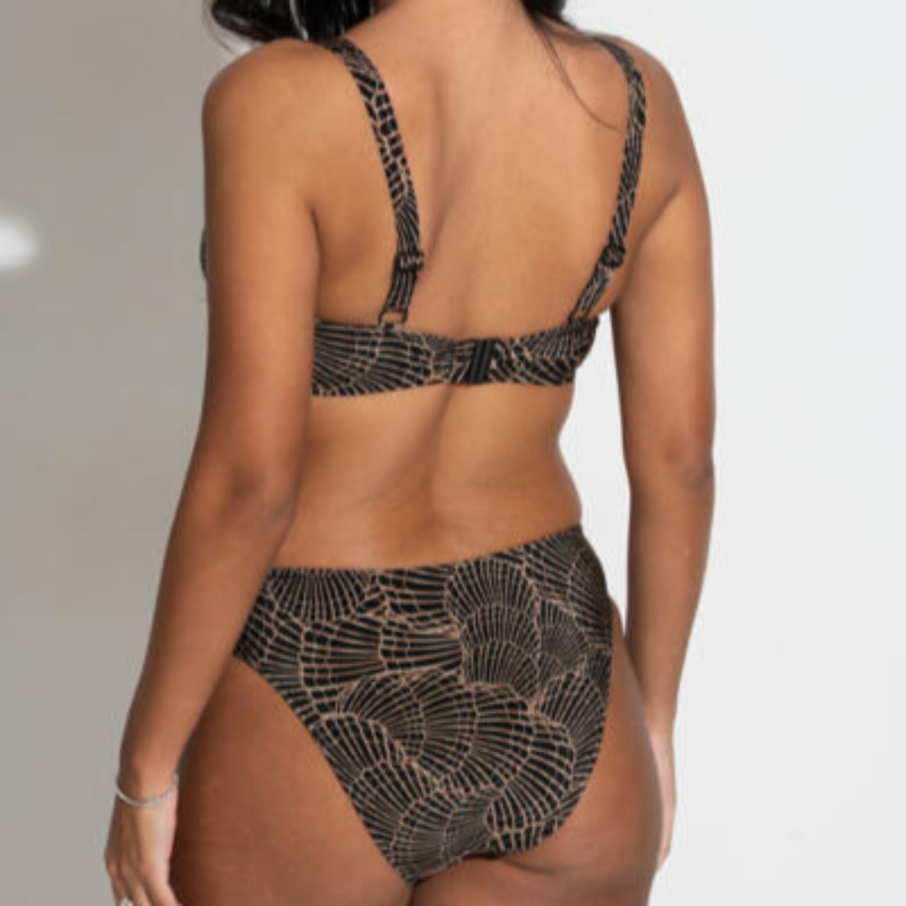 Samoa Ring Detail Brief PM20913 - Black/Gold