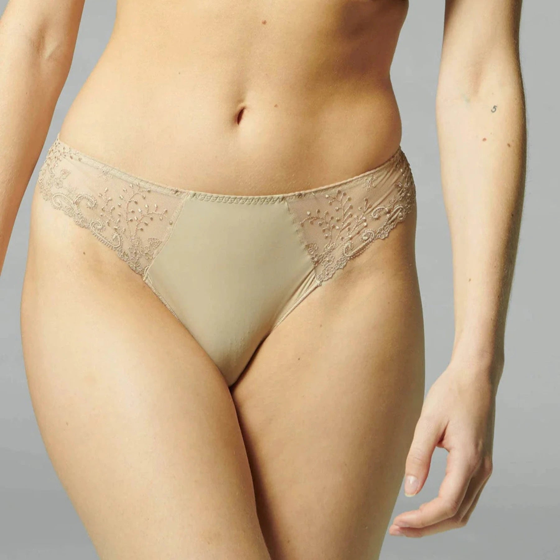 Delice Thong 12X700 - Nude