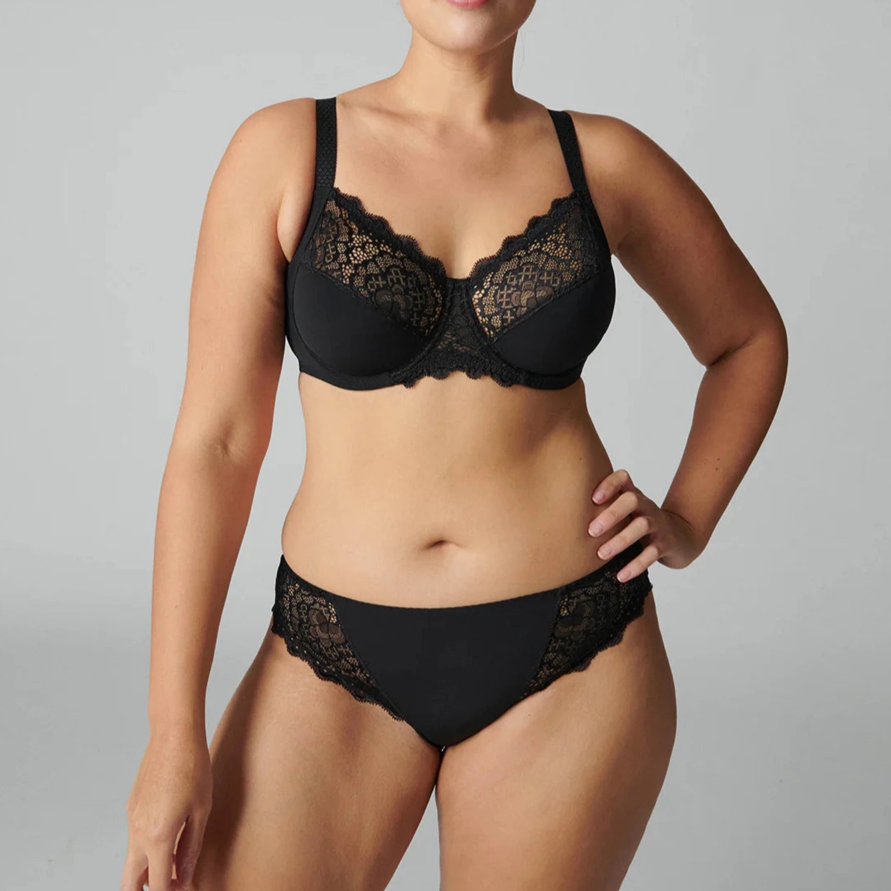 Caresse Full Cup Bra 12A320 - Black