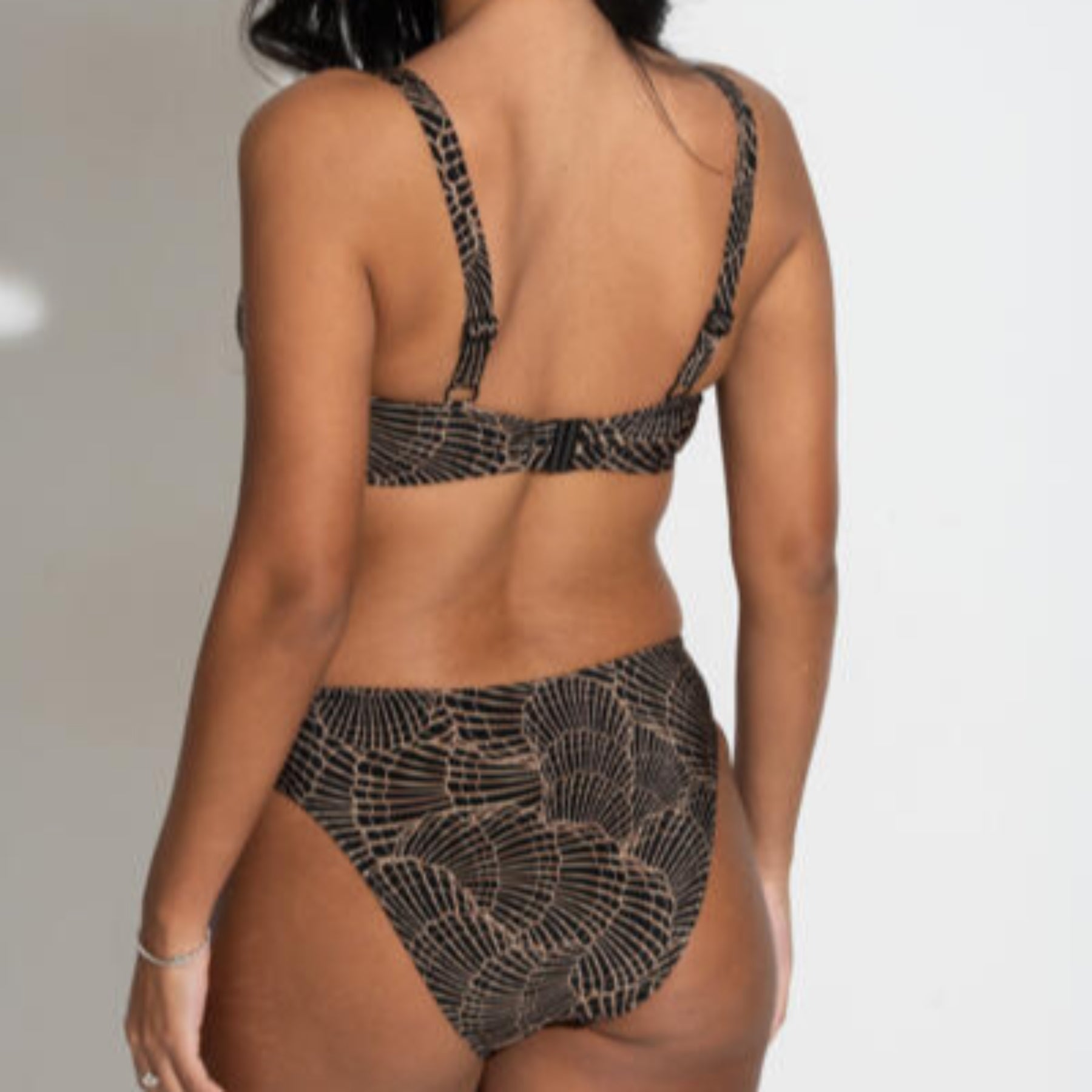 Samoa Non Padded Underwired Bikini Top PM20921 - Black/Gold