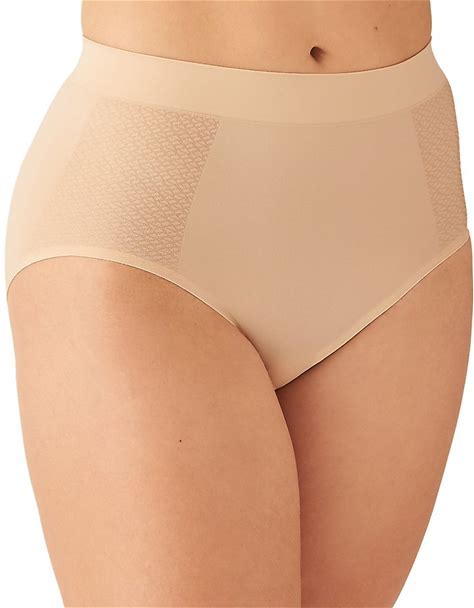 Wacoal ReShape Cooling Panty Nude